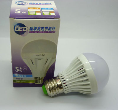 5W朝飞成品大功率超亮球泡照明节能灯泡 LED节能灯泡