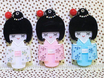 全网最低价金属卡通钥匙扣 带镜子多种卡通创意钥匙链