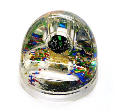 新奇特入油笔筒 及时尚又有艺术感 厂家直批！！！