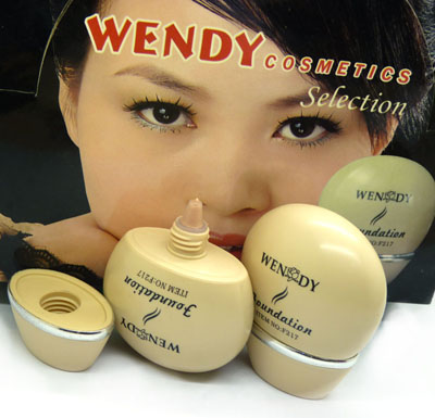 批发大品牌 粉底液 凸显自然美