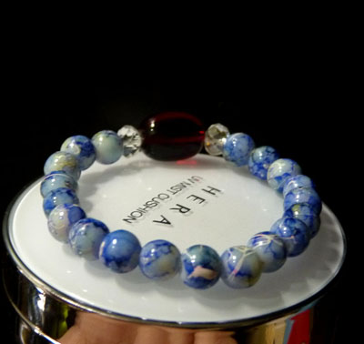 高仿翡翠手链 色泽鲜艳 大气上档次