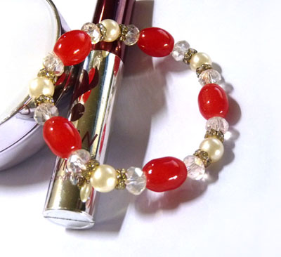 经典时尚手链 珍珠水晶手链厂家直批