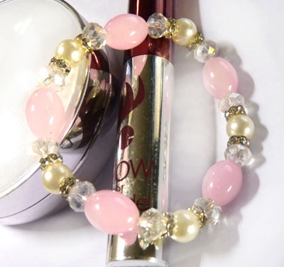 经典时尚手链 珍珠水晶手链厂家直批