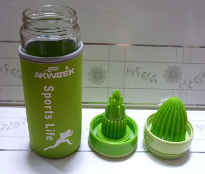 全国最低价批发柠檬榨汁杯 布套榨汁杯