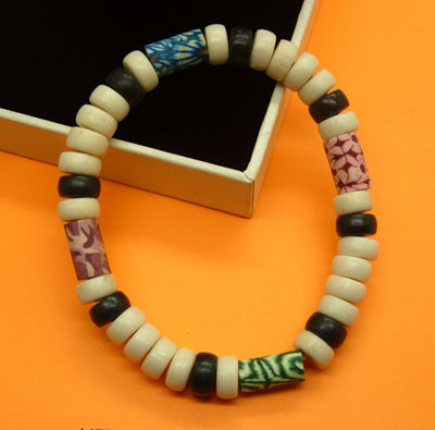 多类珠组装手链 搭配时尚潮流手链 手饰批发