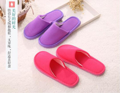 优质珊瑚绒冬季纯色保暖居家地板拖鞋