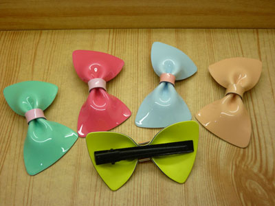 全国最低价批发 正品（梦之恋）淑女蝴蝶结亚克力压夹	