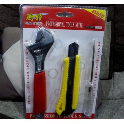 精品3件套活口板子+美工刀+电笔螺丝刀
