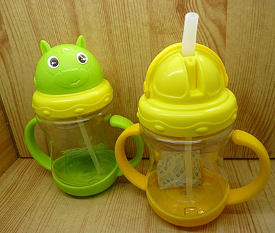 KT猫塑料杯子/儿童婴幼儿防漏吸管水壶723