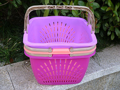 905多彩塑料手提篮 收纳筐	