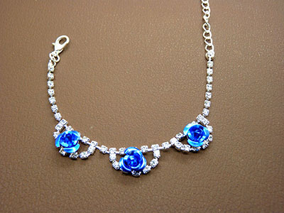 爆款热卖合金镶珍珠水钻爪链龙虾扣手链手环批发