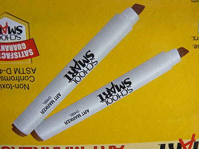 全网最低价油性签字笔 方头工业记号油漆笔 定制速干记号笔