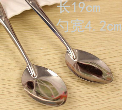 特价大号不锈钢勺子 25g