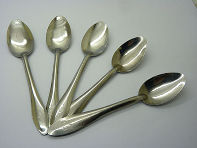 特价5个装10.5*2cm不锈钢小勺 不锈钢餐具 小调羹 甜点勺子（无售后）