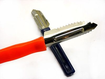 特价两用鱼鳞刨　瓜果蔬菜刨　果挖器　削皮器