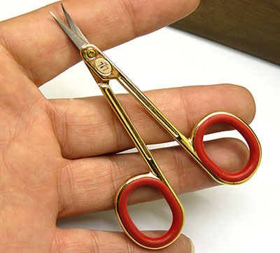 全网最低价美妆工具不锈钢美容剪修眉剪鼻毛剪刀个人护理工具