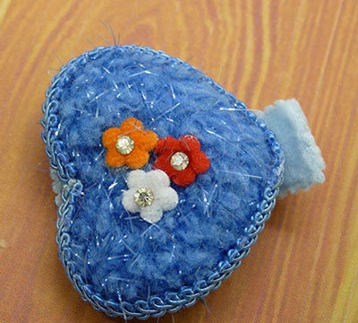 特价绒布桃心点钻压夹儿童发夹边夹头饰品