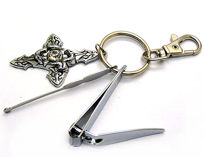 金属钥匙扣 多款指甲钳耳勺十字架带扣厂家直销
