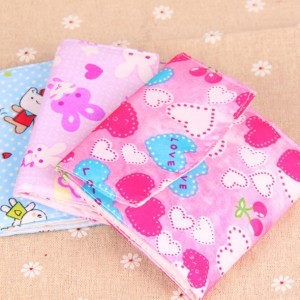 全网最低价装3个夜用卫生棉 可爱女生卫生棉包