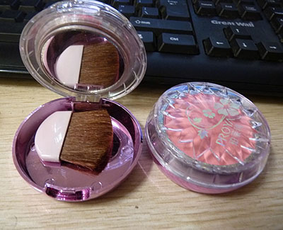 全网最低价迷娃女孩 腮红炫亮胭脂腮红粉膏橘色裸妆定妆修容散粉单色